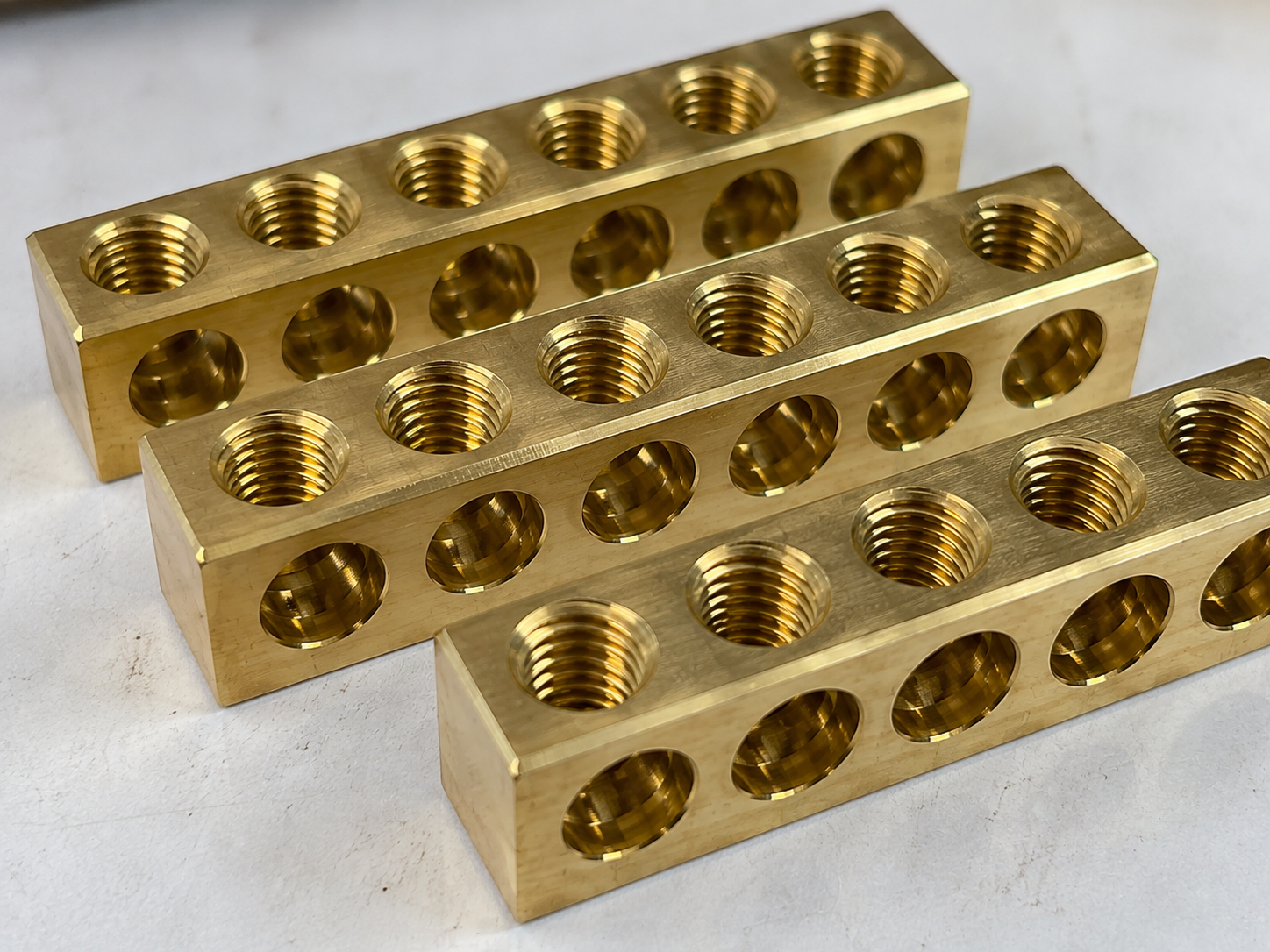 Terminal Bars — Brass Threaded Range
